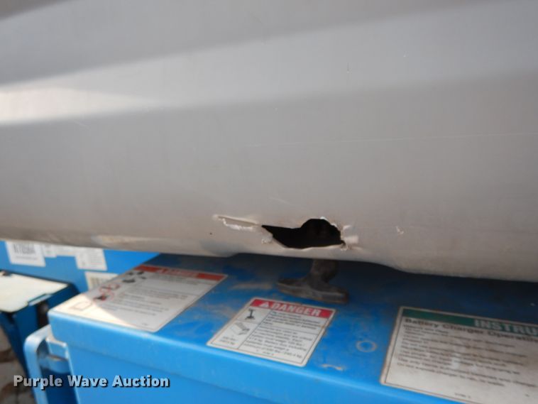 image for item HP9079 2011 Genie Z-40/23NRJ  boom lift