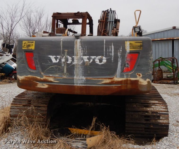 image for item HP9082 2014 Volvo EC220DL   excavator