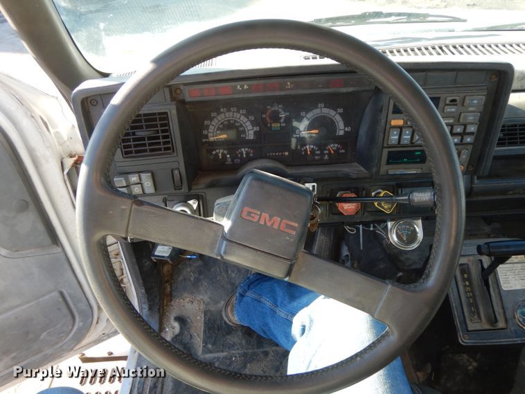 image for item HP9083 1994 GMC TopKick  crane truck