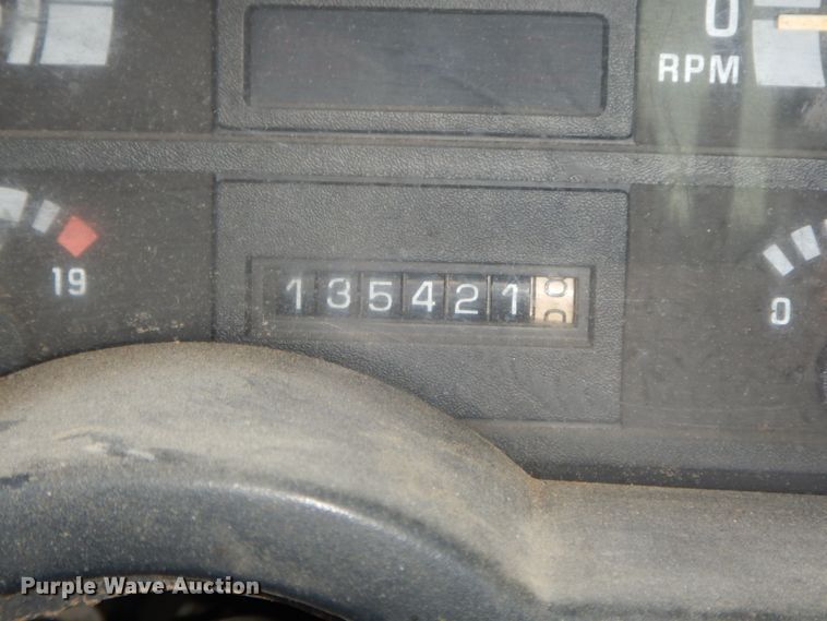 image for item HP9083 1994 GMC TopKick  crane truck