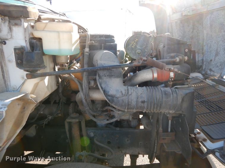 image for item HP9083 1994 GMC TopKick  crane truck