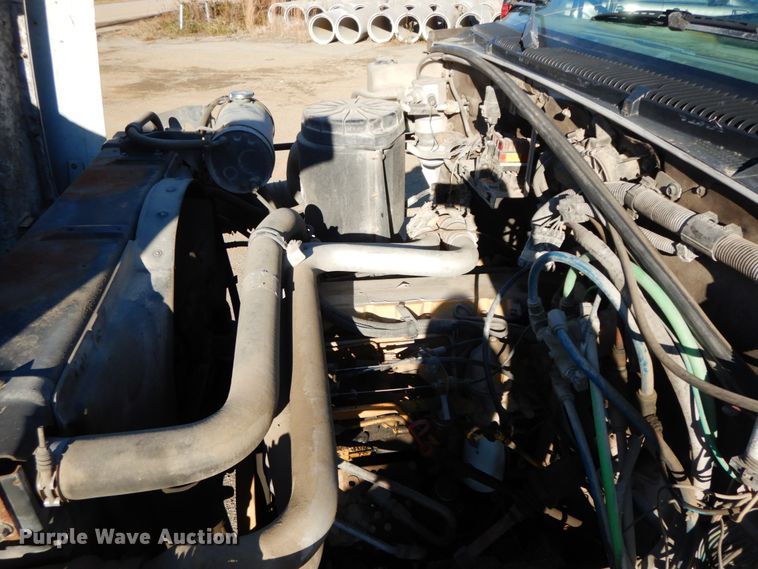 image for item HP9083 1994 GMC TopKick  crane truck