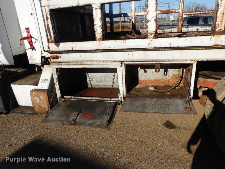 image for item HP9083 1994 GMC TopKick  crane truck