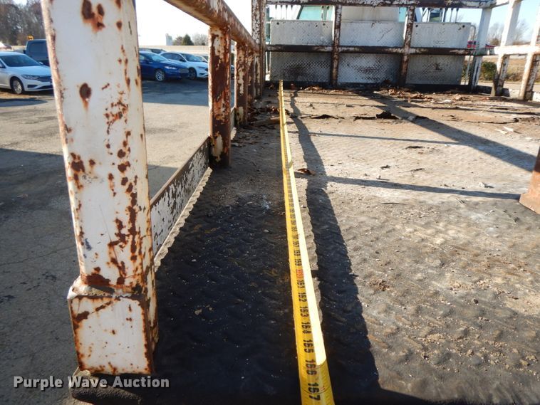 image for item HP9083 1994 GMC TopKick  crane truck