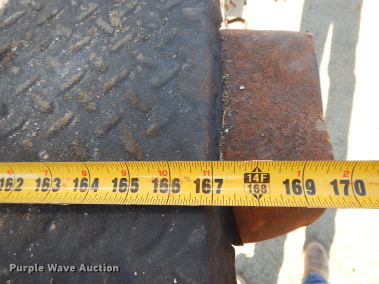 image for item HP9083 1994 GMC TopKick  crane truck