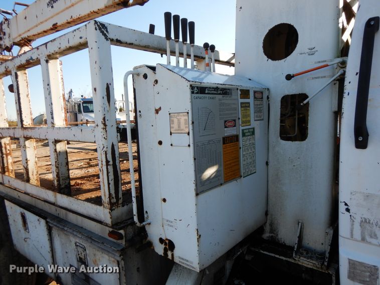 image for item HP9083 1994 GMC TopKick  crane truck