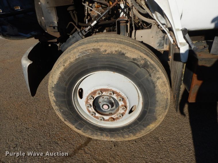 image for item HP9083 1994 GMC TopKick  crane truck