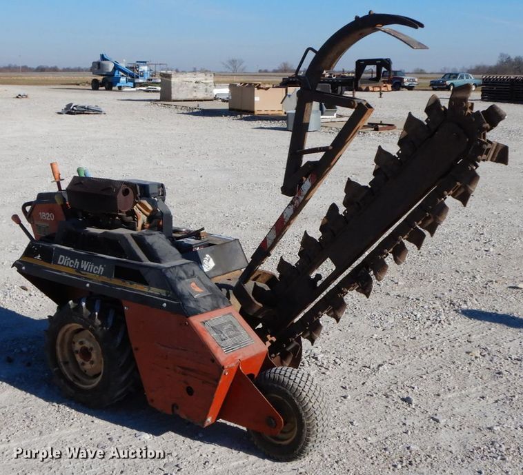 image for item HP9091 Ditch Witch 1820HE  trencher