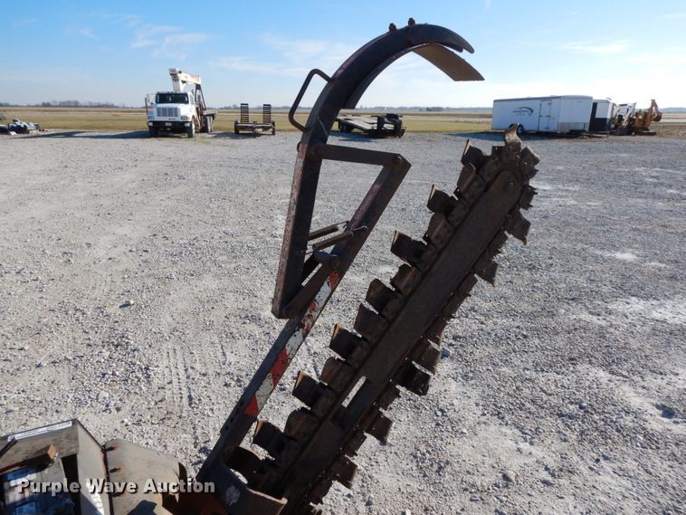 image for item HP9091 Ditch Witch 1820HE  trencher