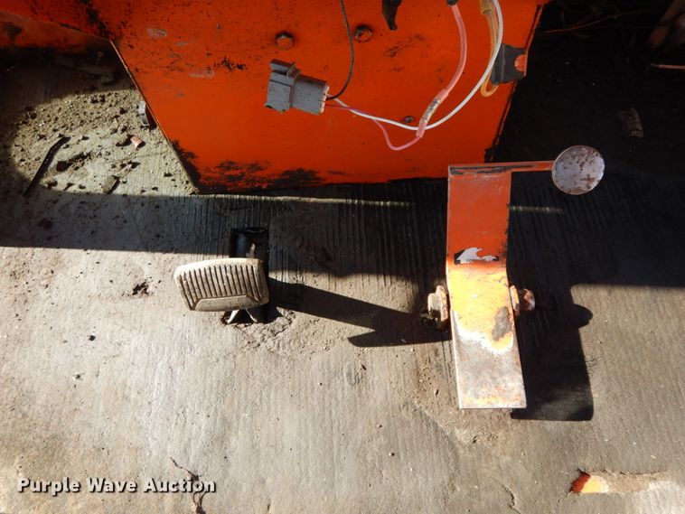 image for item HP9093 Broce RC350  broom