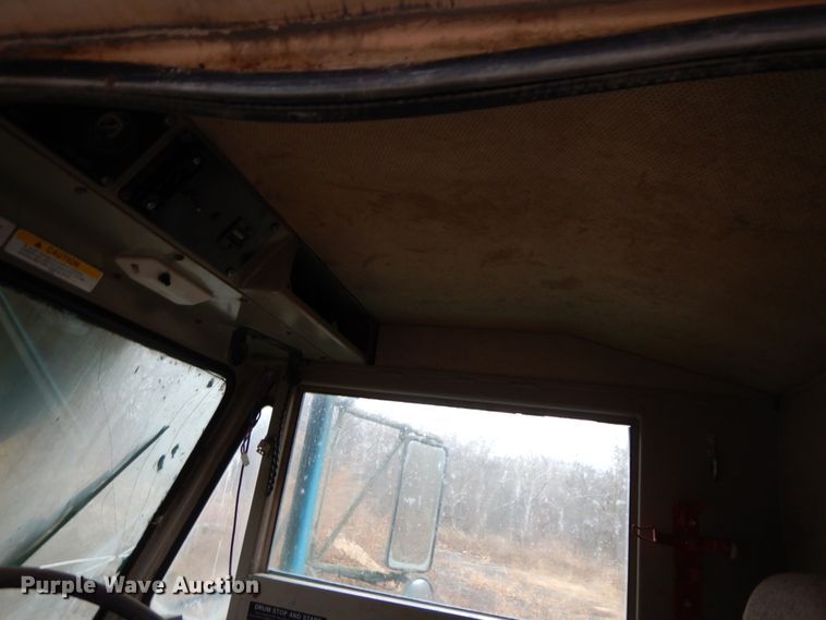 image for item HP9097 1999 Oshkosh S Series Glider  ready mix truck