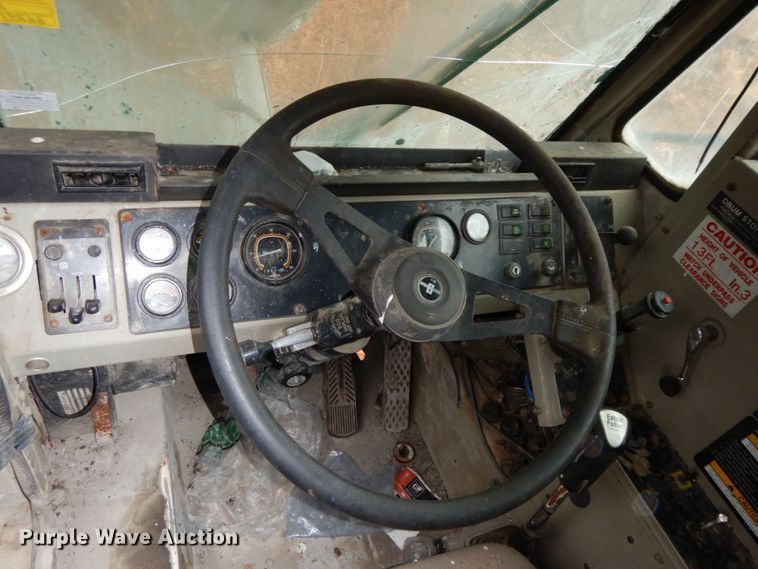 image for item HP9097 1999 Oshkosh S Series Glider  ready mix truck