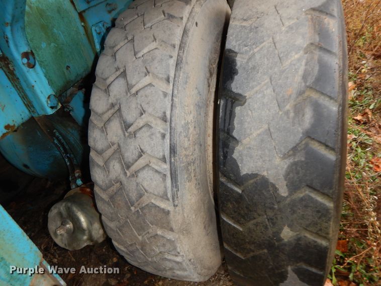 image for item HP9097 1999 Oshkosh S Series Glider  ready mix truck