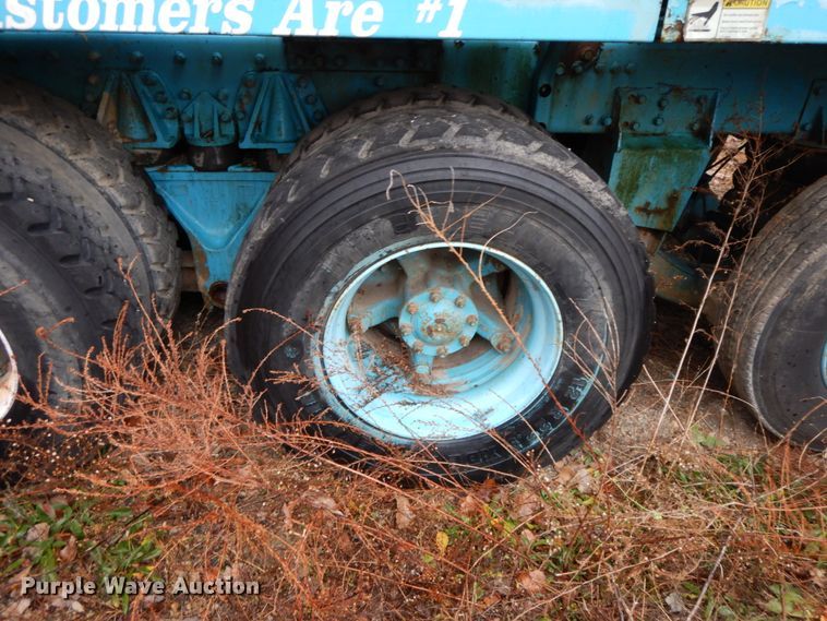 image for item HP9097 1999 Oshkosh S Series Glider  ready mix truck