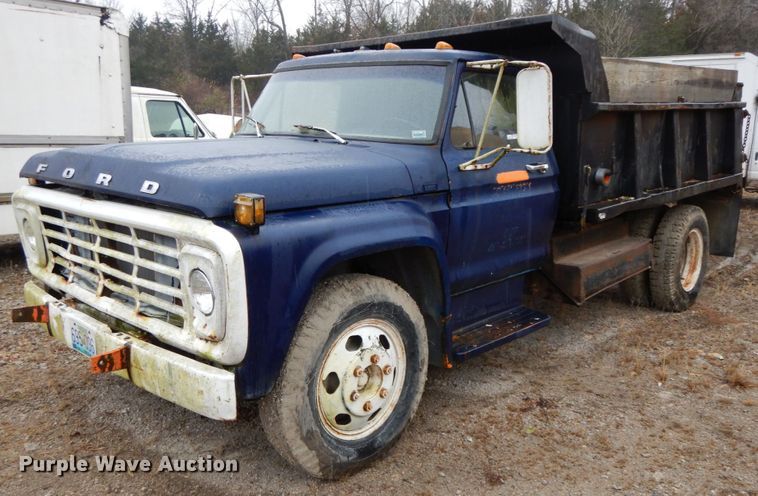 image for item HP9098 1979 Ford F600  dump truck