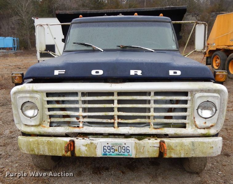 image for item HP9098 1979 Ford F600  dump truck