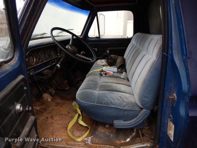 image for item HP9098 1979 Ford F600  dump truck