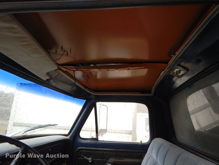 image for item HP9098 1979 Ford F600  dump truck