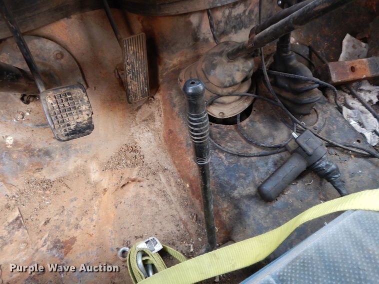 image for item HP9098 1979 Ford F600  dump truck