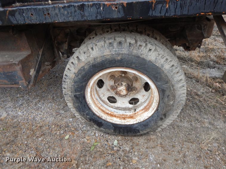 image for item HP9098 1979 Ford F600  dump truck