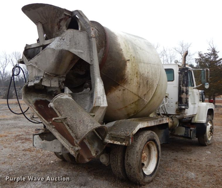 image for item HP9099 1985 Ford 9000  ready mix truck