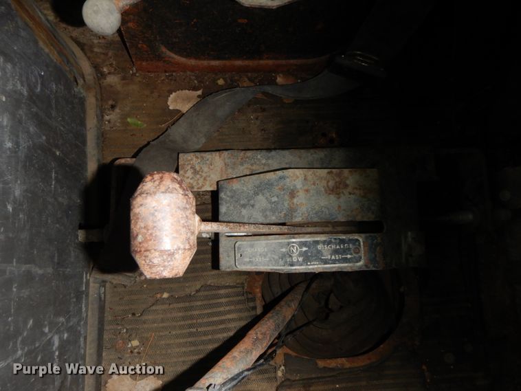 image for item HP9099 1985 Ford 9000  ready mix truck