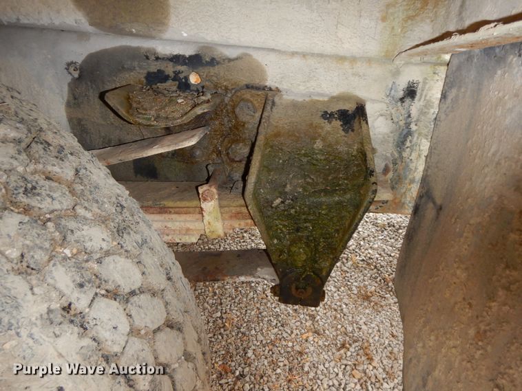 image for item HP9099 1985 Ford 9000  ready mix truck