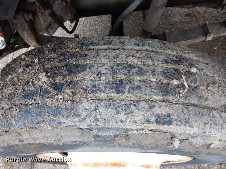 image for item HP9099 1985 Ford 9000  ready mix truck