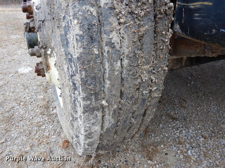 image for item HP9099 1985 Ford 9000  ready mix truck