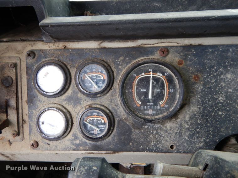 image for item HP9100 1994 Oshkosh S-2146  ready mix truck