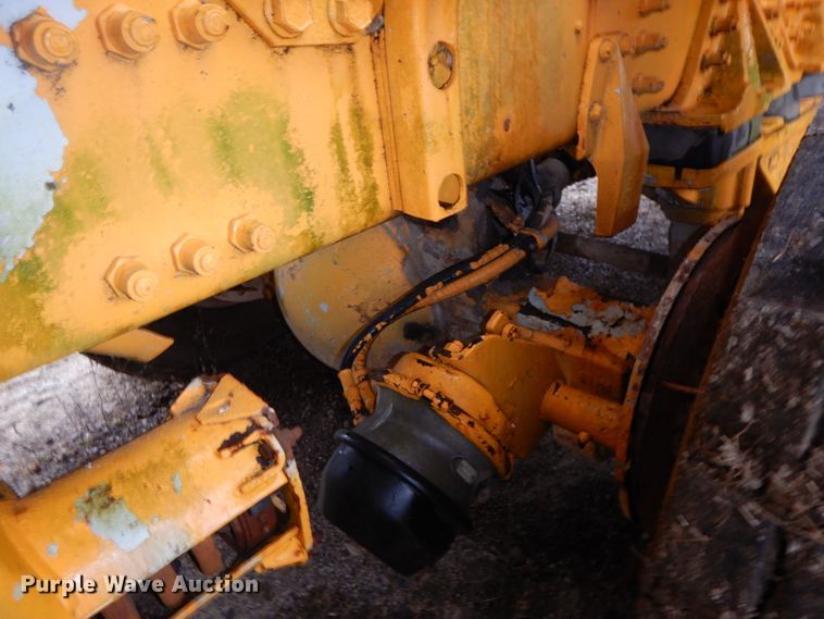 image for item HP9100 1994 Oshkosh S-2146  ready mix truck