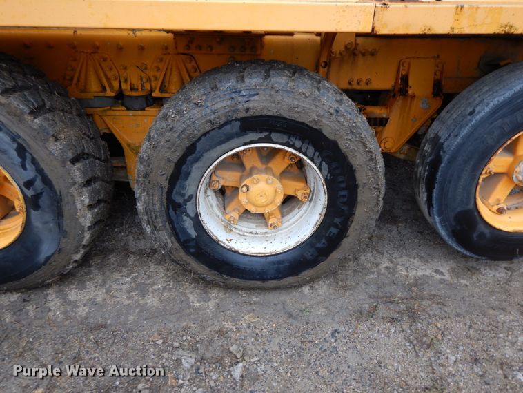 image for item HP9100 1994 Oshkosh S-2146  ready mix truck