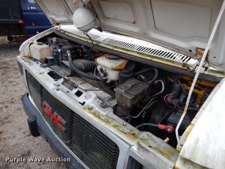 image for item HP9101 1993 GMC Vandura G3500  box truck