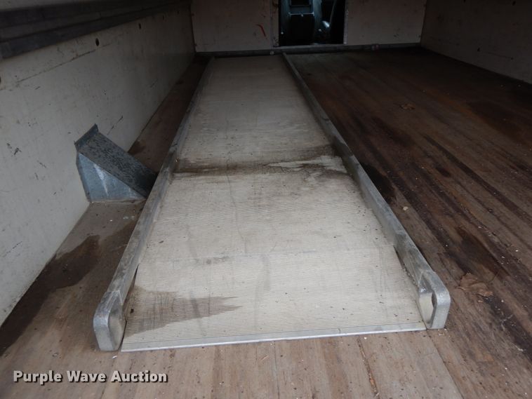 image for item HP9101 1993 GMC Vandura G3500  box truck