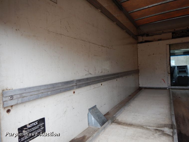 image for item HP9101 1993 GMC Vandura G3500  box truck