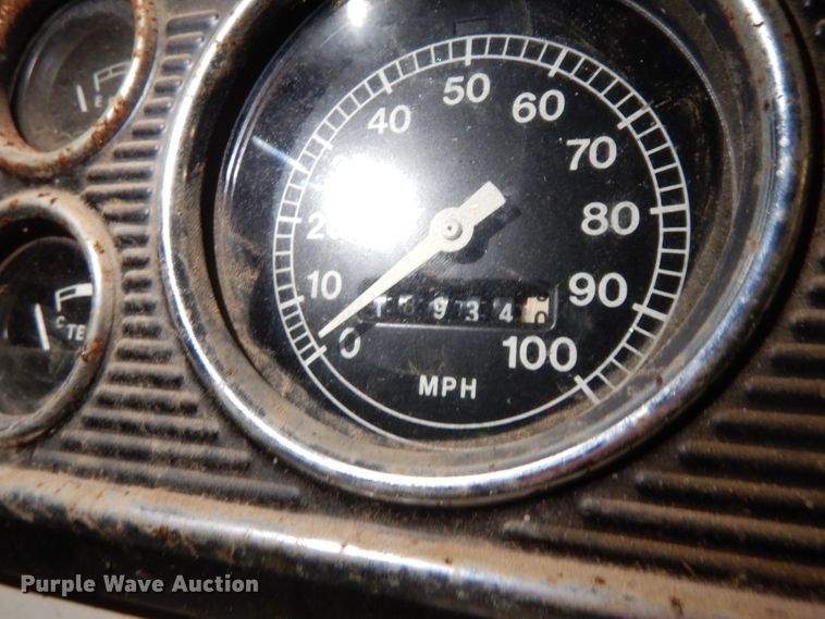 image for item HP9103 1975 Ford F700  dump flatbed truck