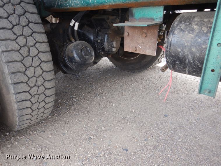 image for item HP9765 1991 Peterbilt 379  dump truck