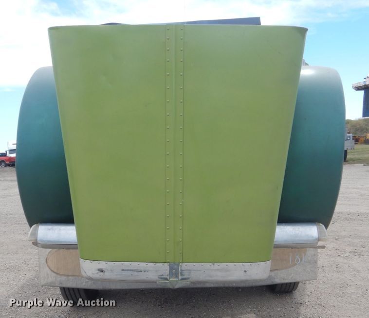 image for item HP9765 1991 Peterbilt 379  dump truck