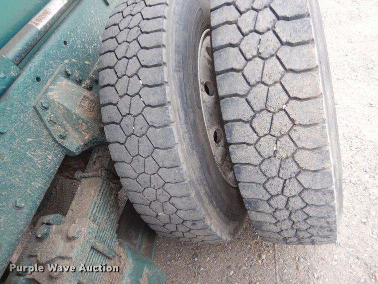 image for item HP9765 1991 Peterbilt 379  dump truck