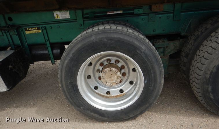 image for item HP9765 1991 Peterbilt 379  dump truck