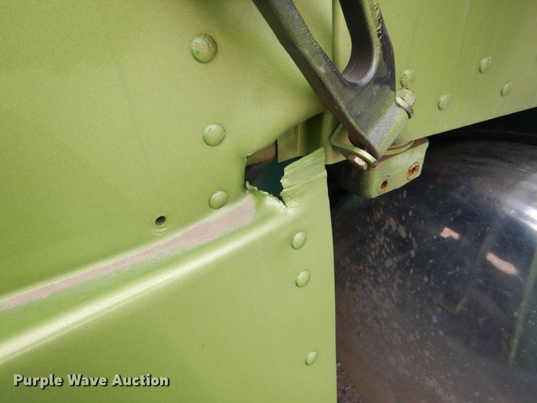 image for item HP9765 1991 Peterbilt 379  dump truck