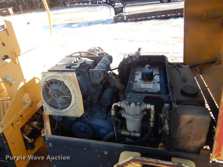 image for item HU9788 1998 Hypac C747B  vibratory double drum roller