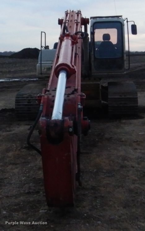 image for item HU9812 2006 Link Belt 240LX  long reach excavator