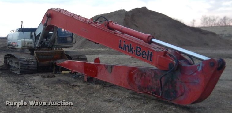 image for item HU9812 2006 Link Belt 240LX  long reach excavator