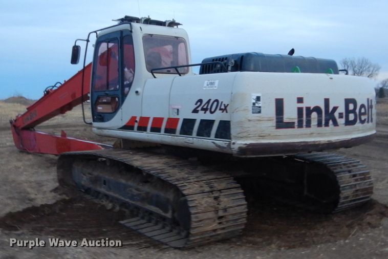 image for item HU9812 2006 Link Belt 240LX  long reach excavator