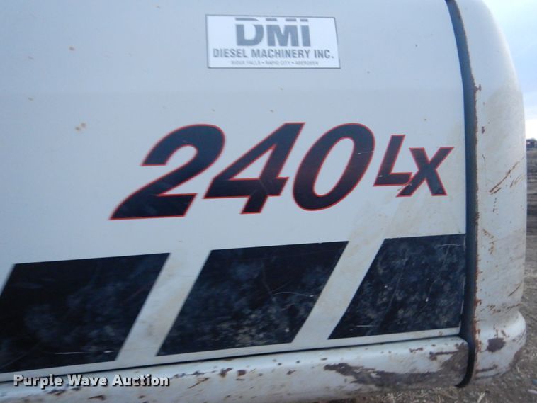 image for item HU9812 2006 Link Belt 240LX  long reach excavator