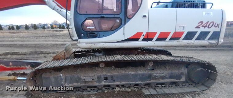 image for item HU9812 2006 Link Belt 240LX  long reach excavator