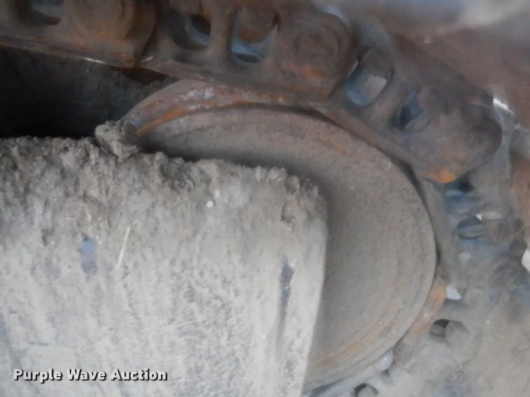 image for item HU9812 2006 Link Belt 240LX  long reach excavator