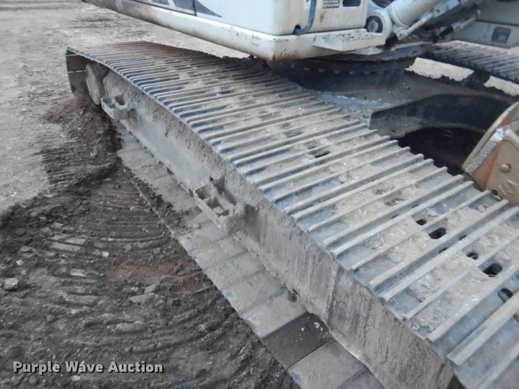 image for item HU9812 2006 Link Belt 240LX  long reach excavator