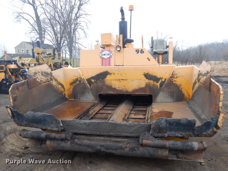 image for item HU9822 1996 Blaw Knox PF-410  paver